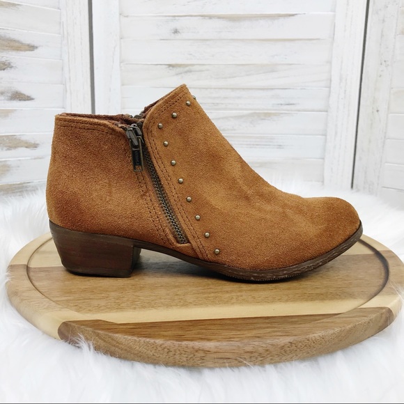 minnetonka brie boot